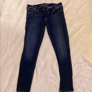 American Eagle Outfitters Skinny Blue Jeans with Sleek Fit